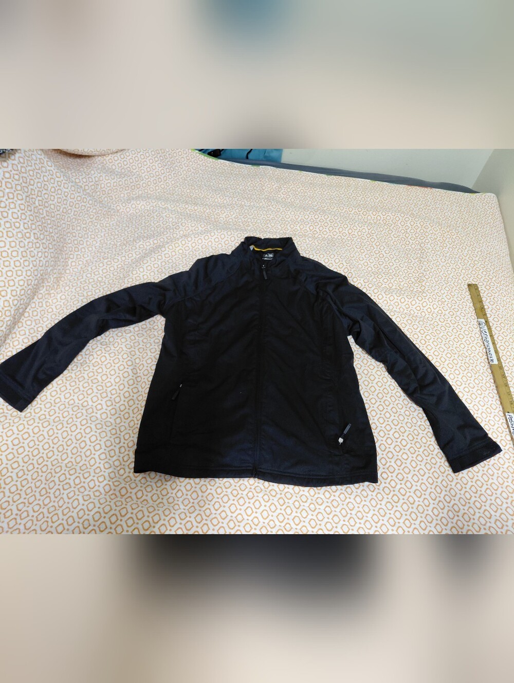 Women Black Full-Zip Lightweight Jacket